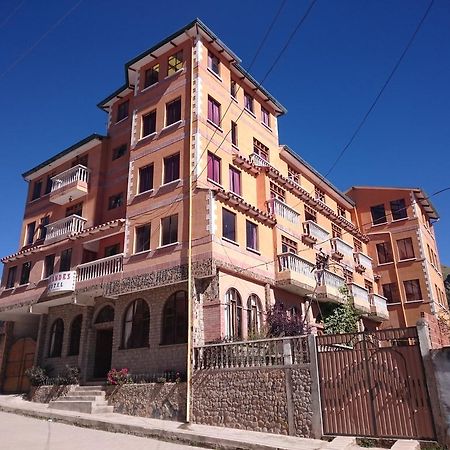 Hostal Real Los Andes Del Lago Copacabana  Exterior photo