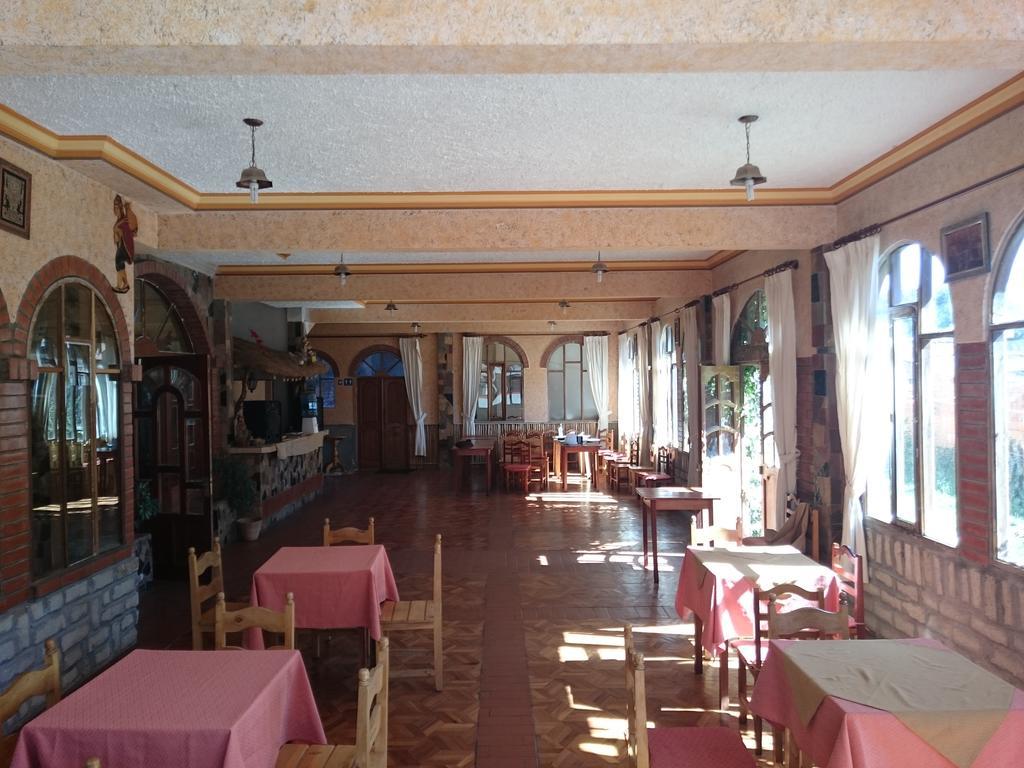 Hostal Real Los Andes Del Lago Copacabana  Exterior photo