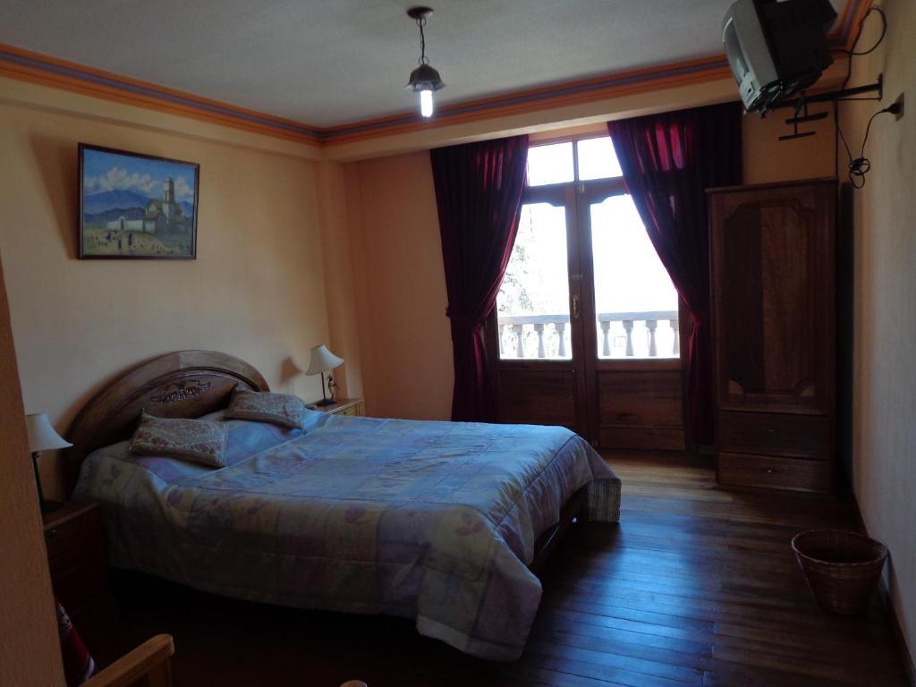 Hostal Real Los Andes Del Lago Copacabana  Exterior photo