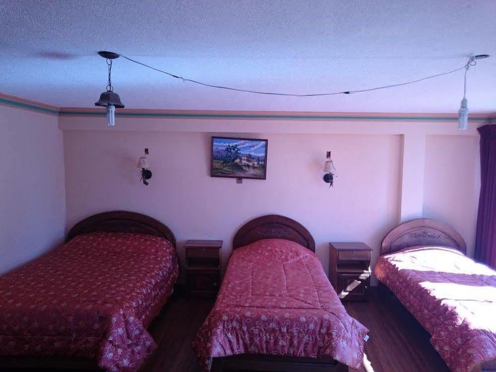 Hostal Real Los Andes Del Lago Copacabana  Exterior photo