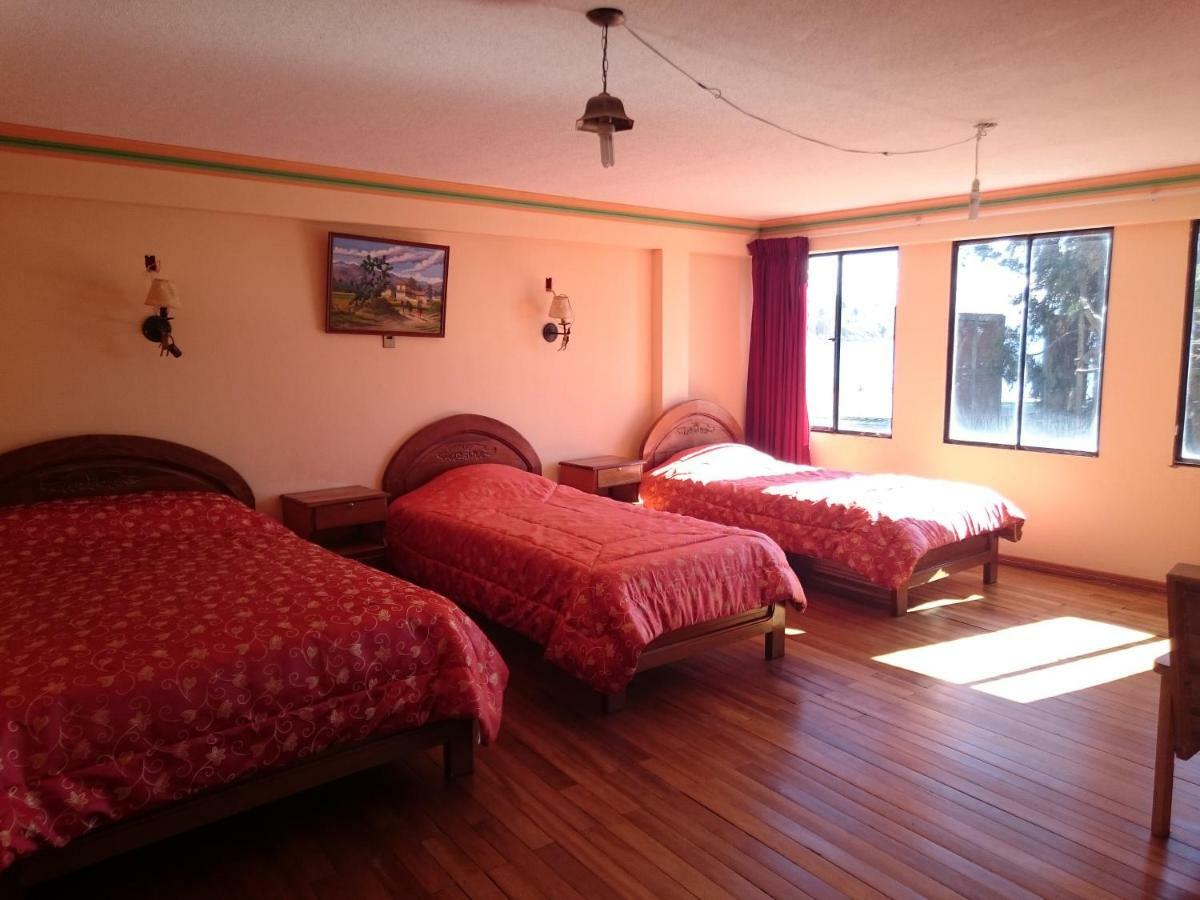 Hostal Real Los Andes Del Lago Copacabana  Exterior photo
